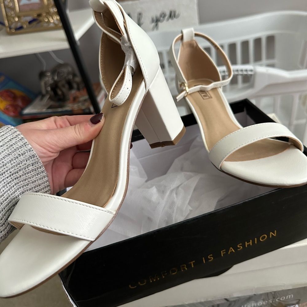 IDIFU Block Heels Women Size 6.5